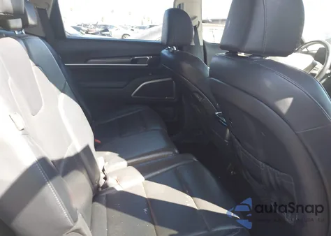 2023 Kia Telluride Lx z USA, uszkodzony, nr VIN 5XYP24GC7PG396707